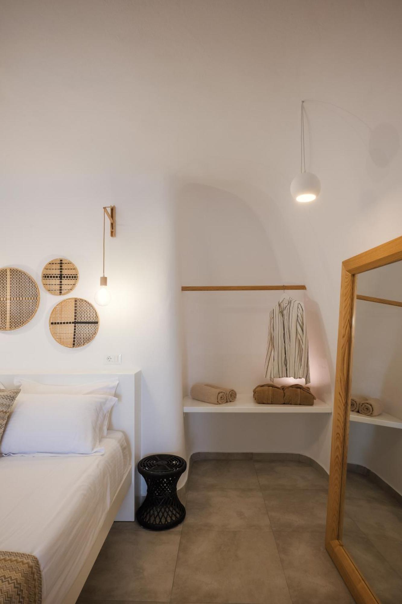 Valery Suites Fira  Eksteriør billede